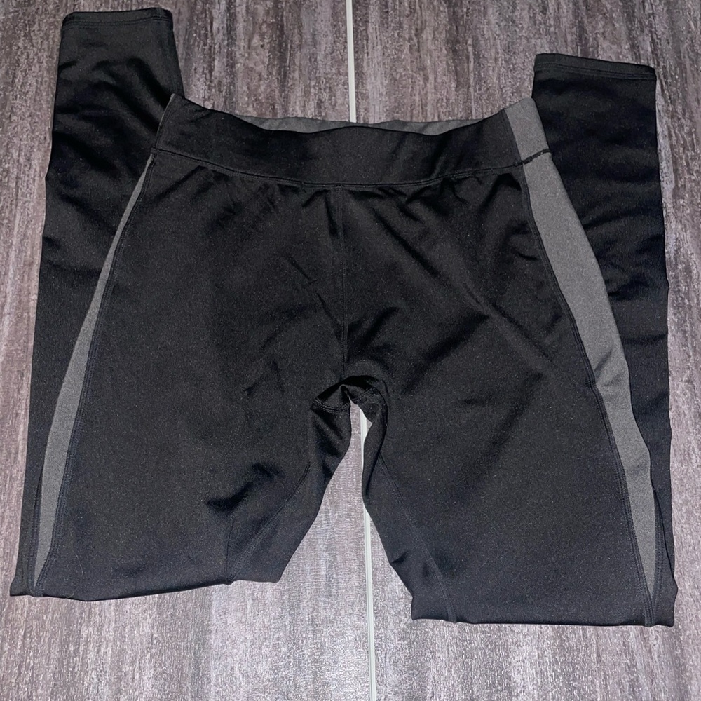 Fashionnova leggings